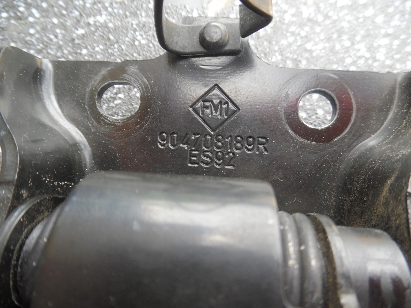 MASTER 3 MOVANO B NV400 10- Türfeststeller Türstopper Tür hinten rechts oder links