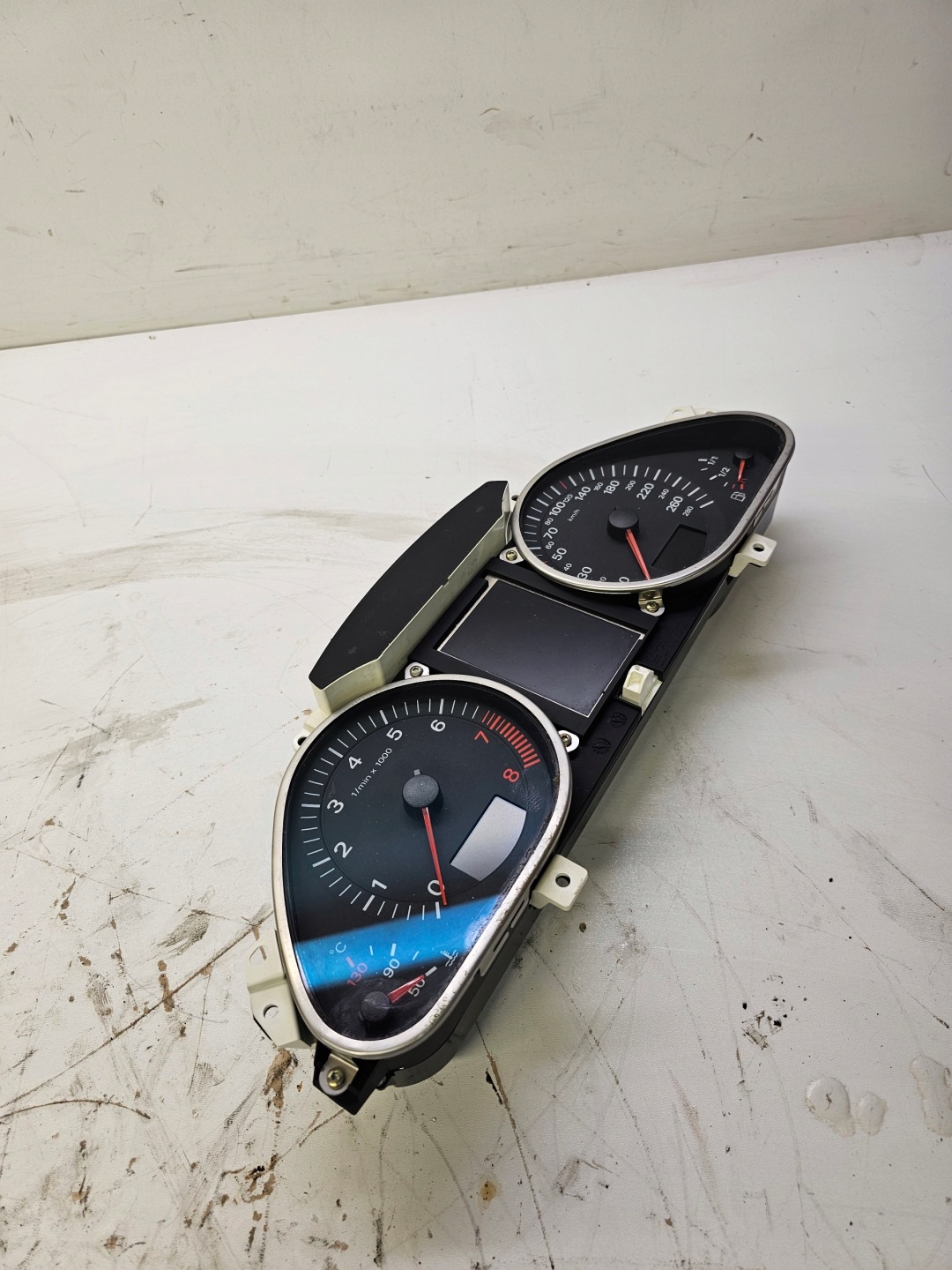 dials dials AUDI A6 C6 3.2 FSI 4F0920931E EU