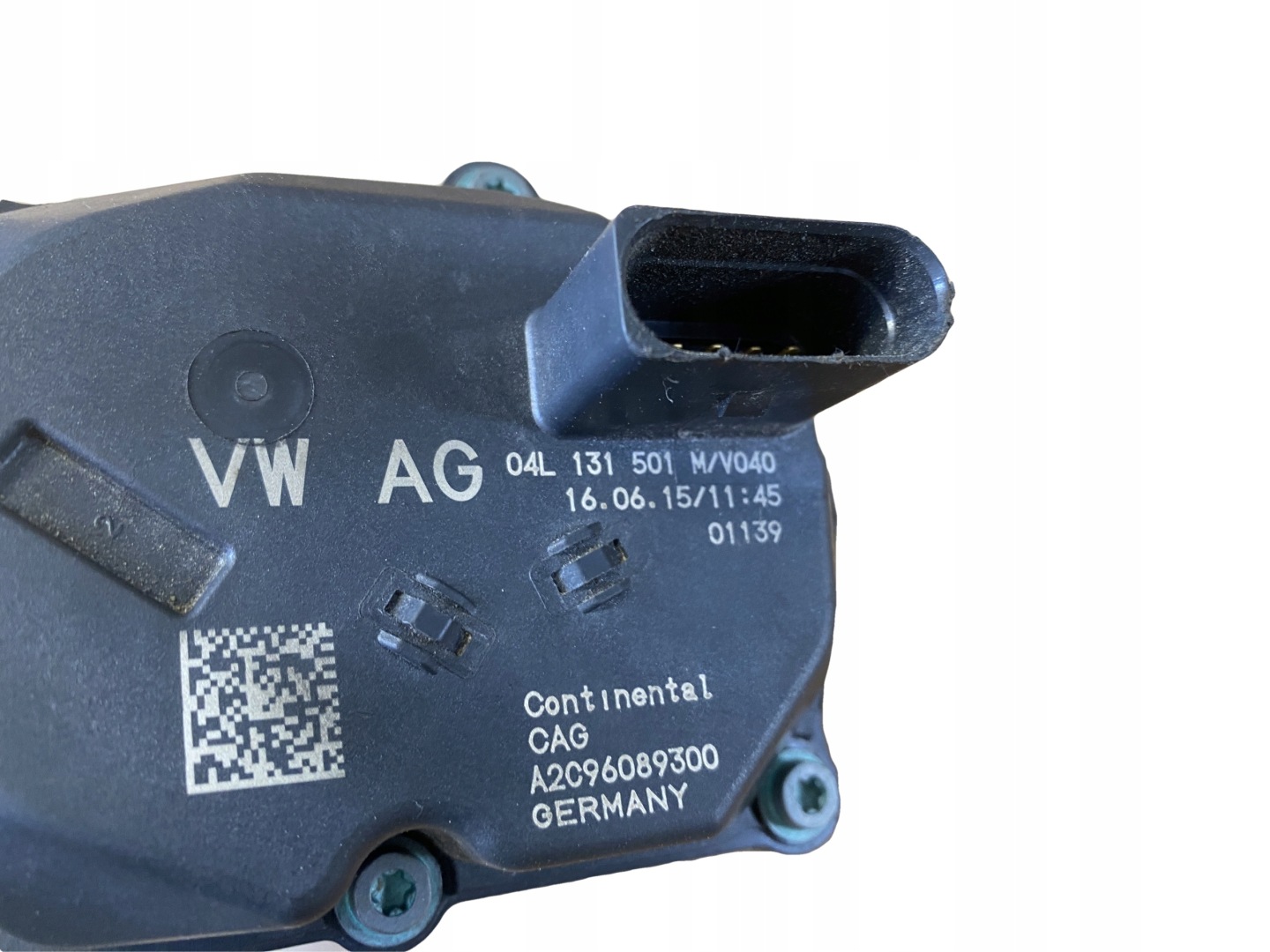 AUDI VW 2.0TDI Sensor RECYRKULACJI EGR 04L131501M