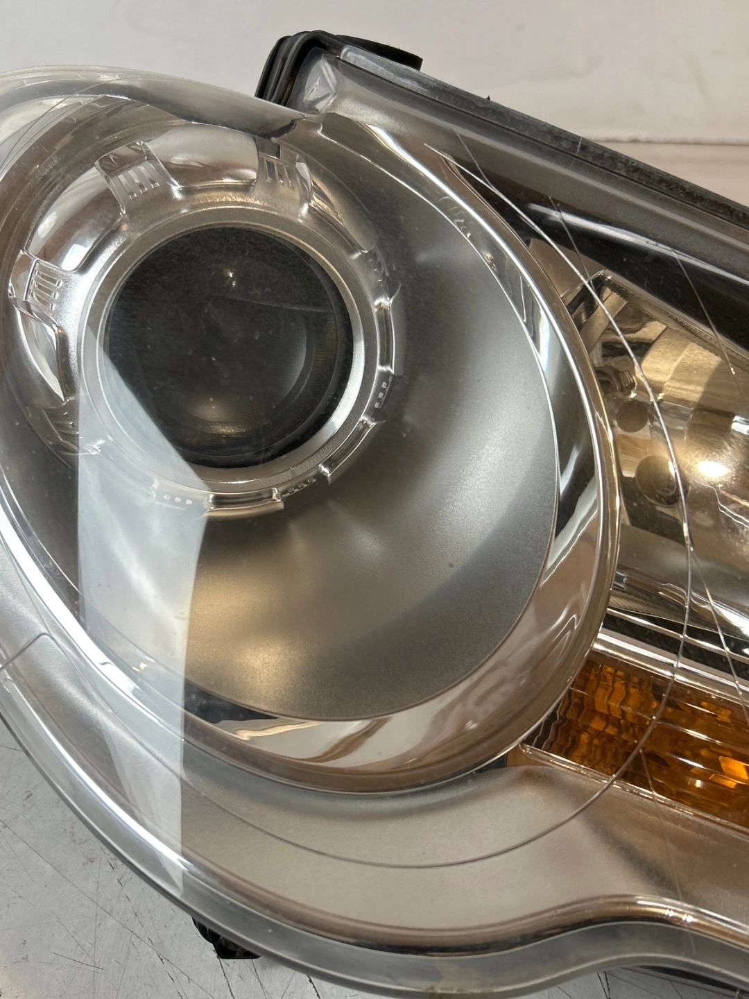 light front front right Volkswagen Touran and Lift Uk Anglik
