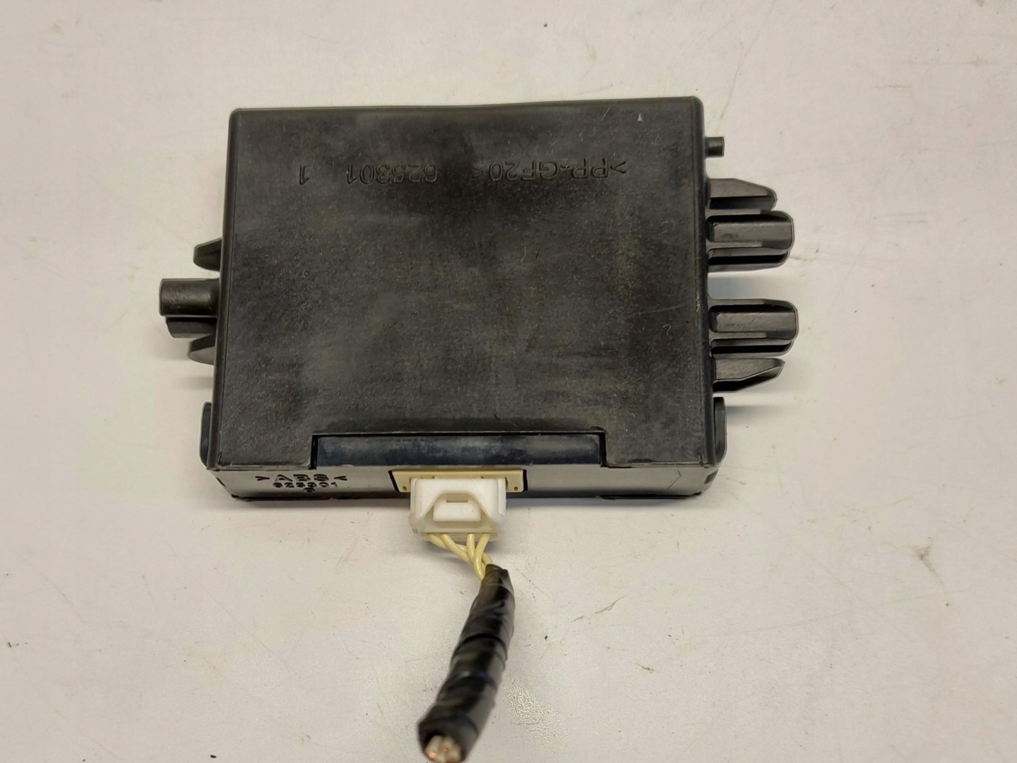 SUBARU Forester V SK LIFT module control unit 88255SJ000
