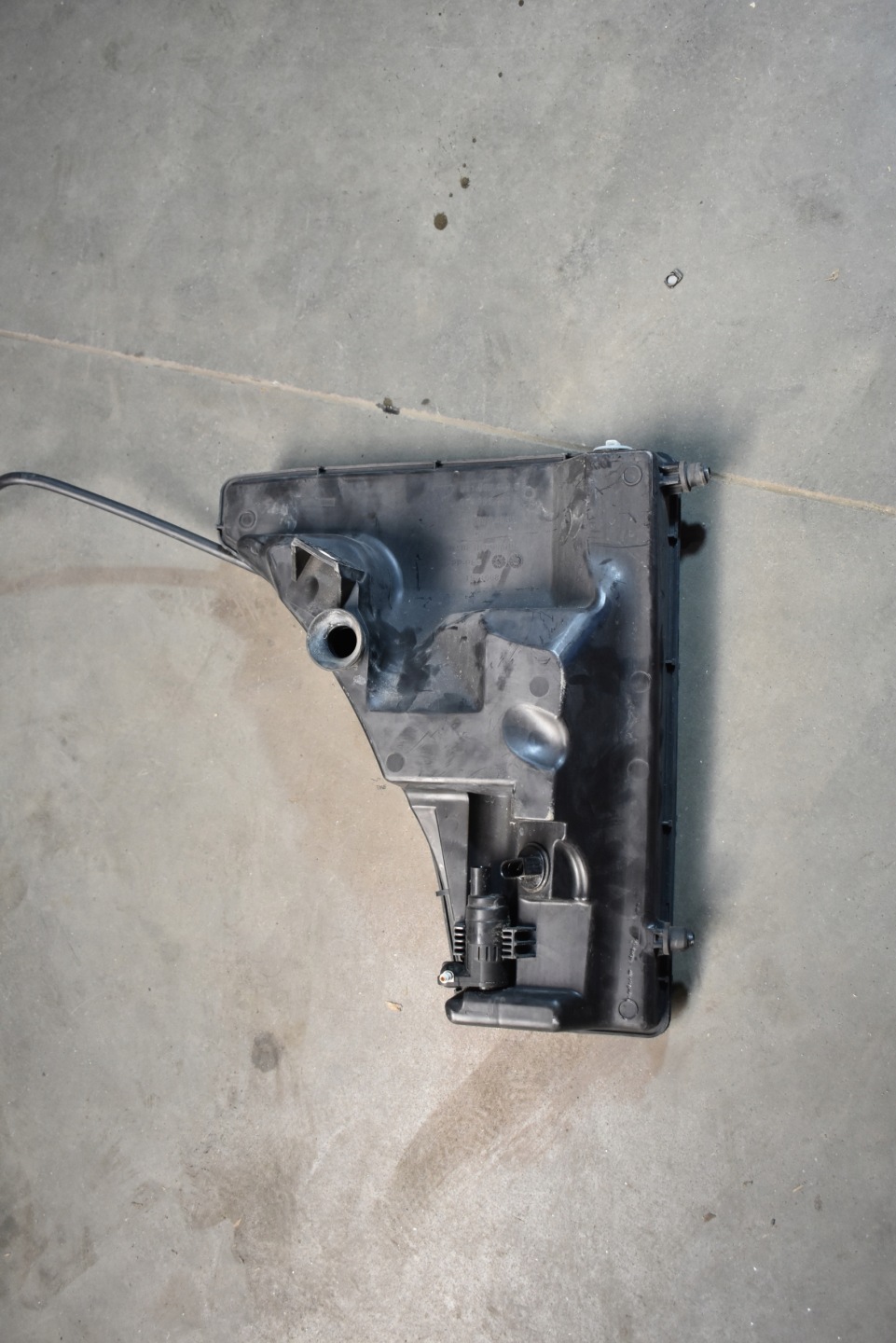 IDEALNY washer fluid tank PORSCHE PANAMERA 971 1