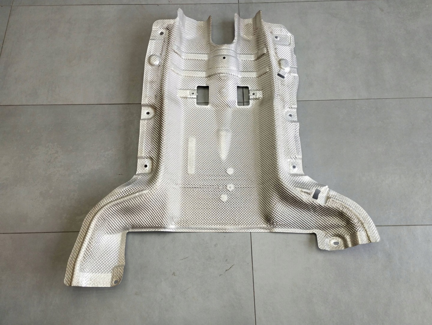 Mercedes-Benz GLC X253 Blende Abdeckung TERMICZNA A2536800000