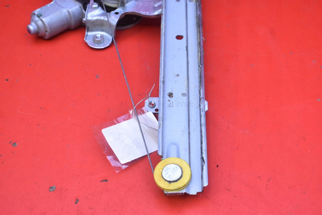 window regulator right front EU 807313NA0B NISSAN LEAF 2 II ZE1 17-21