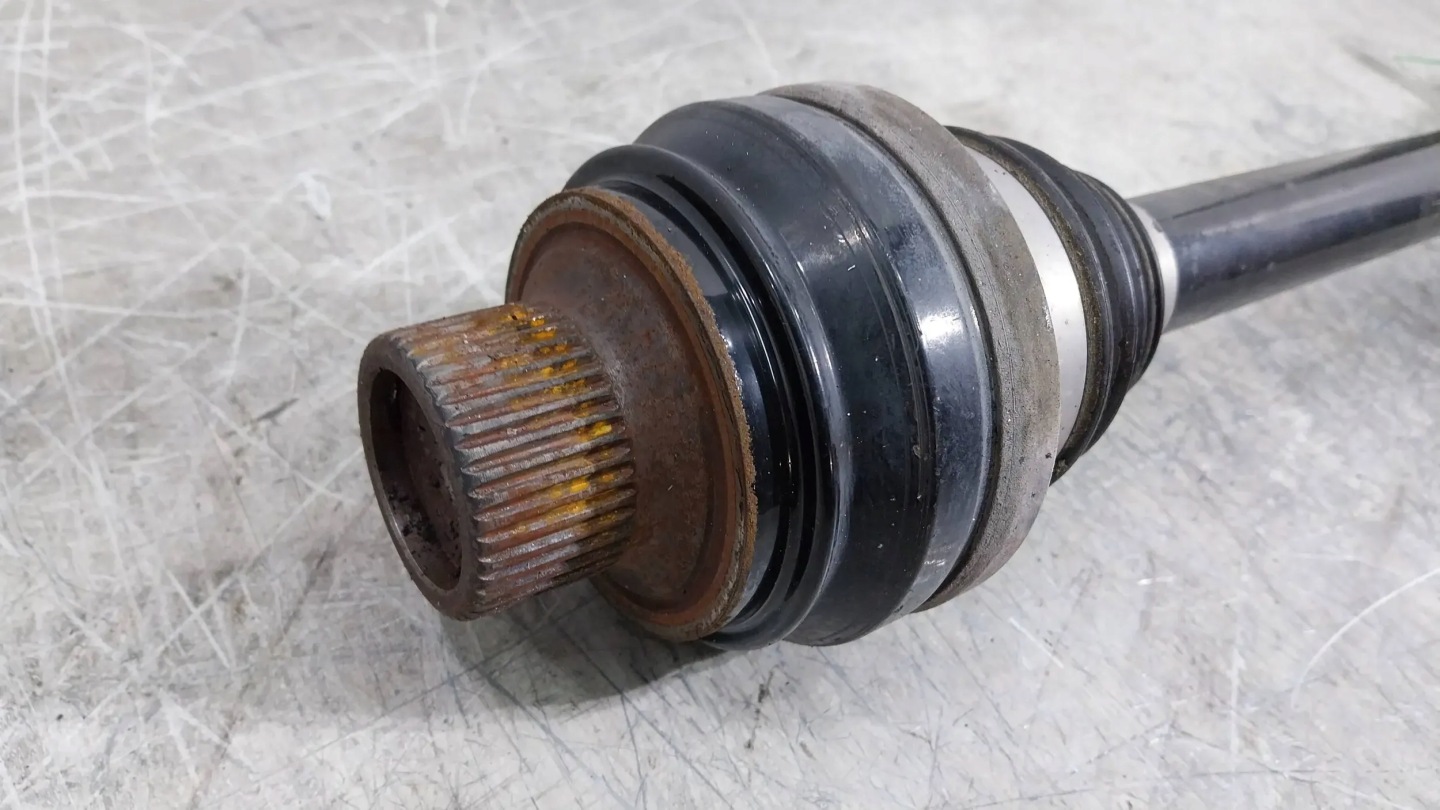 semi-axis right rear part 95B501203 PORSCHE MACAN 95B 3.6