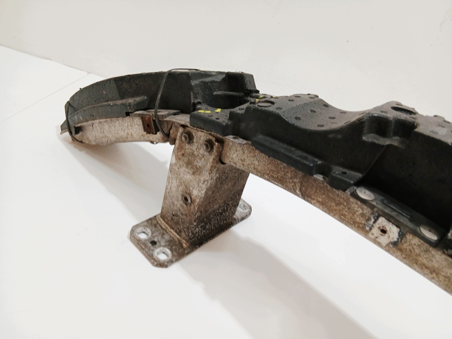 front bumper support ABSORBER BMW E61 LCI M PAKIET 7148586