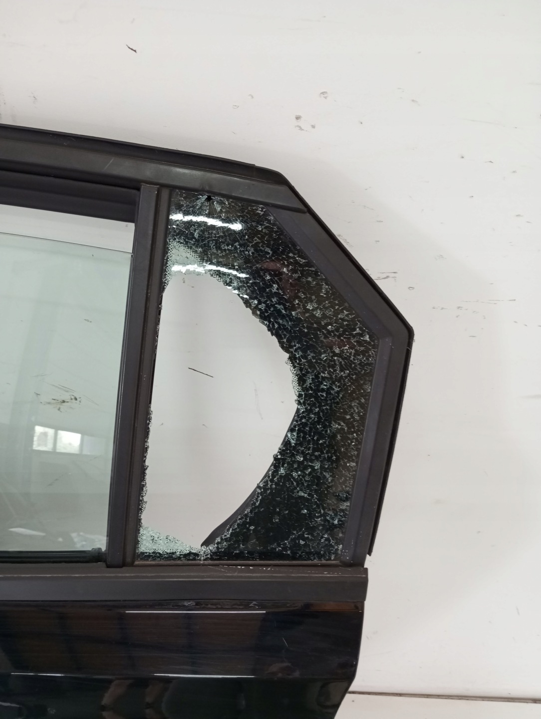 door left rear. OPEL ASTRA L HB 21R