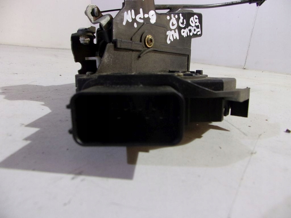 Ford Focus MK2 lock right front 6 PIN