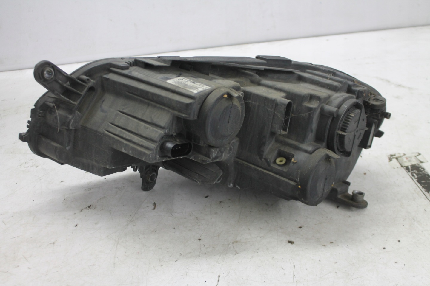 light right front 3AC941006 PASSAT B7 10-14 UK