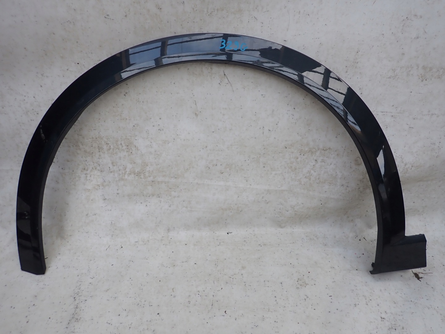 AUDI E-TRON 18-> moulding cap left front