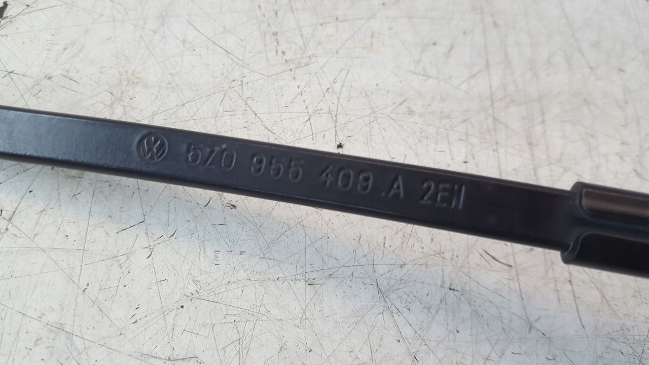 wiper arm left VW Fox 1,4 TDI