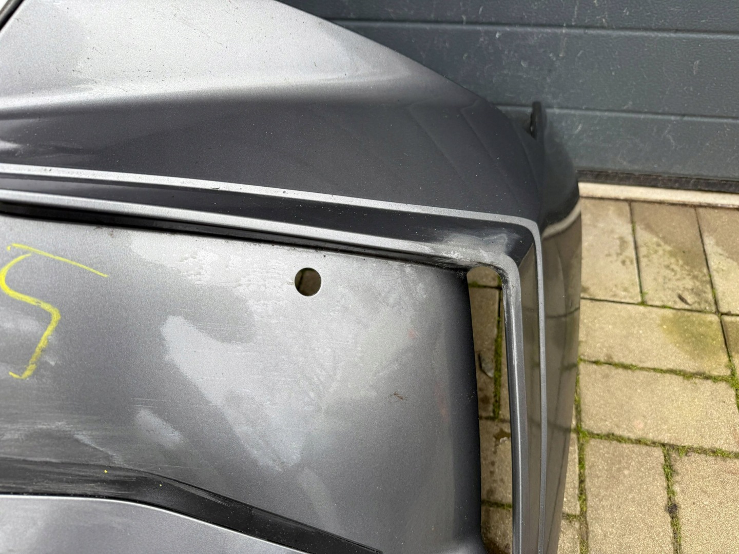 Skoda Enyaq 20- bumper front front