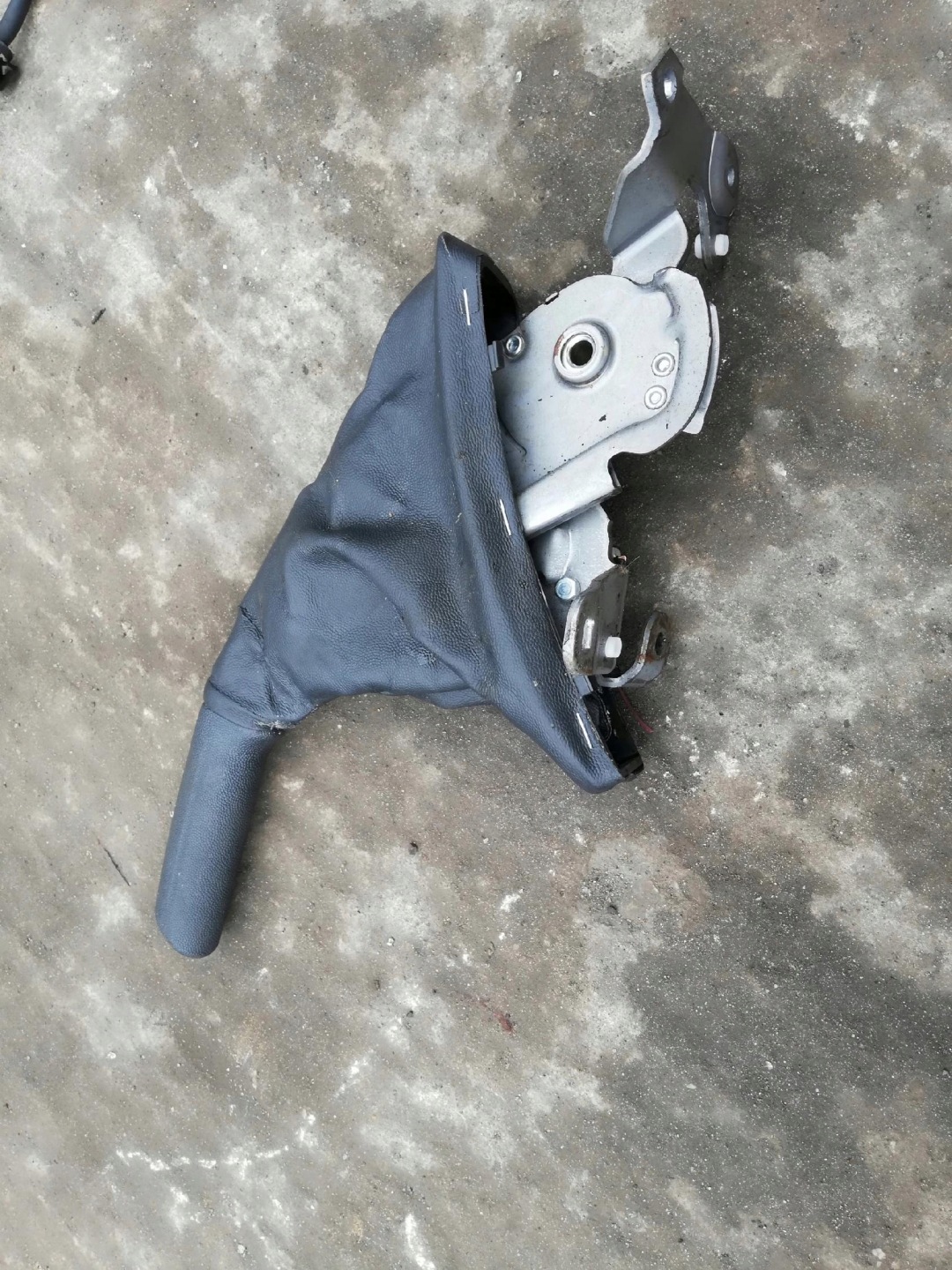 páčka elektrická brzda OPEL MERIVA A