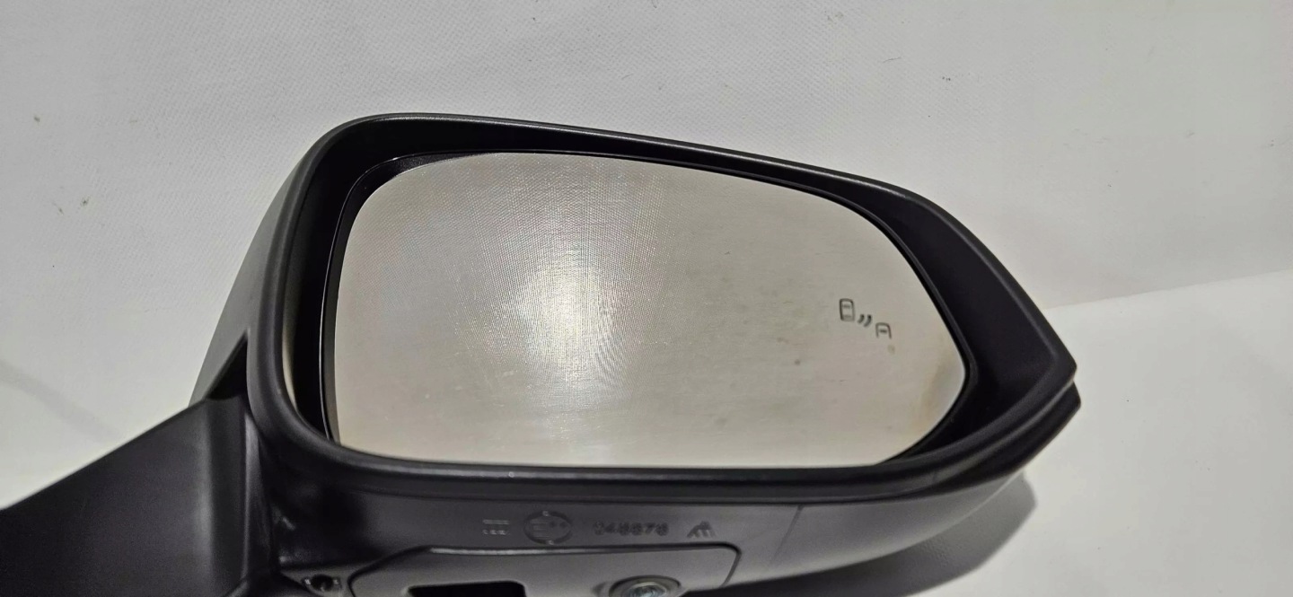 mirror right TOYOTA HIGHLANDER IV 14PIN + 4PIN