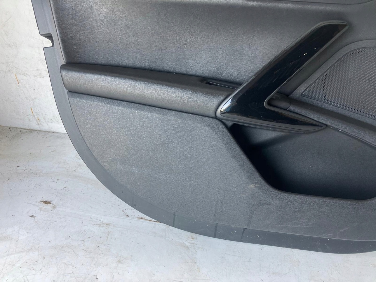 side door left front PEUGEOT 508 leather