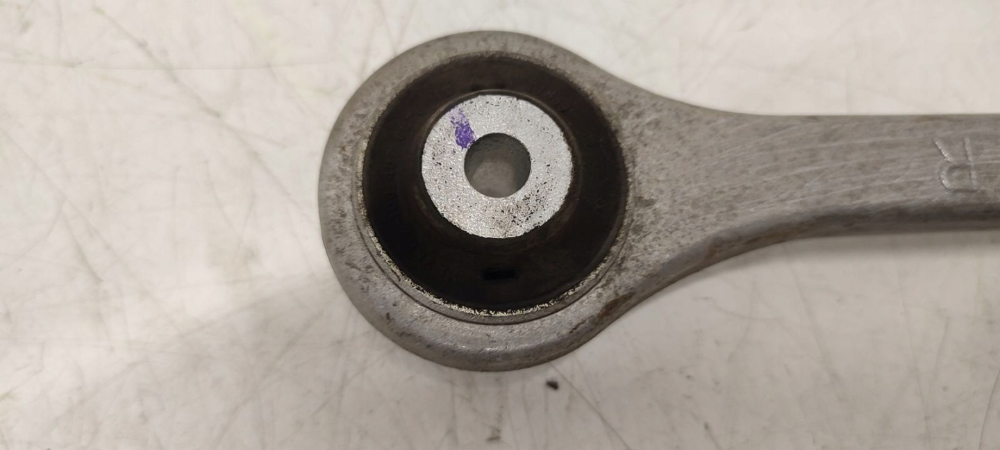 arm front front right Audi A4 B8
