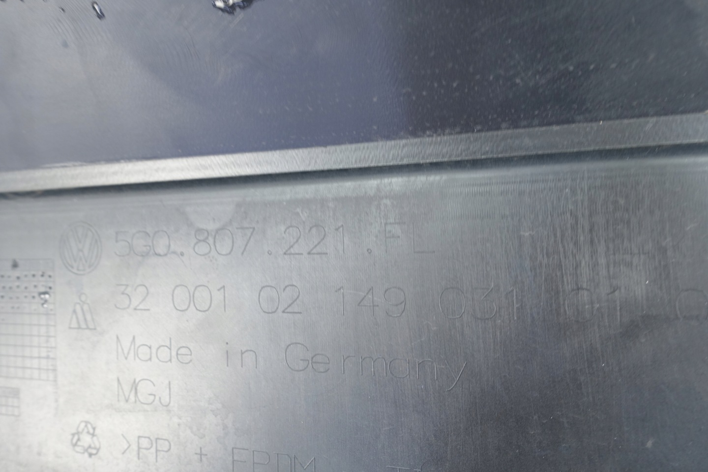 bumper front front VW GOLF VII 7 5G0 LIFT 17- 5G0807221FL