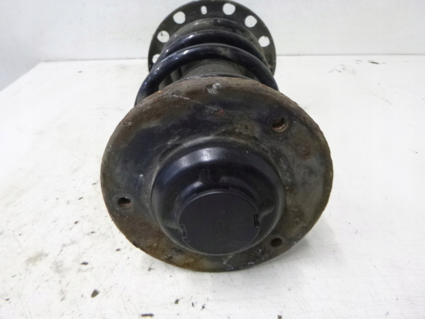 shock absorber front right Opel Signum 2.2 04r.