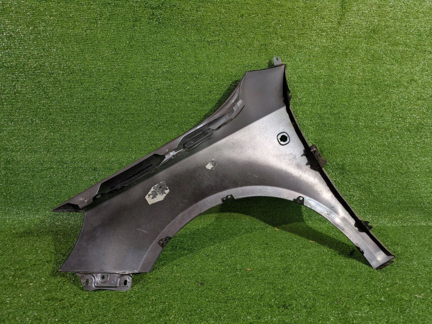 fender front right front SKODA FABIA II replacement NR.304