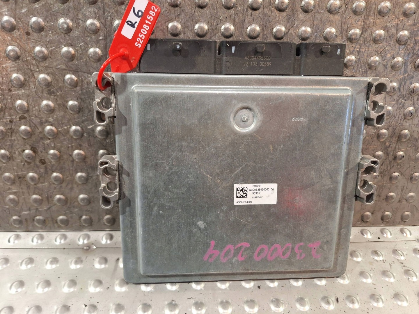 computer 237106120S A3C0571000001 237106125S Renault Dacia 1.0 TCE
