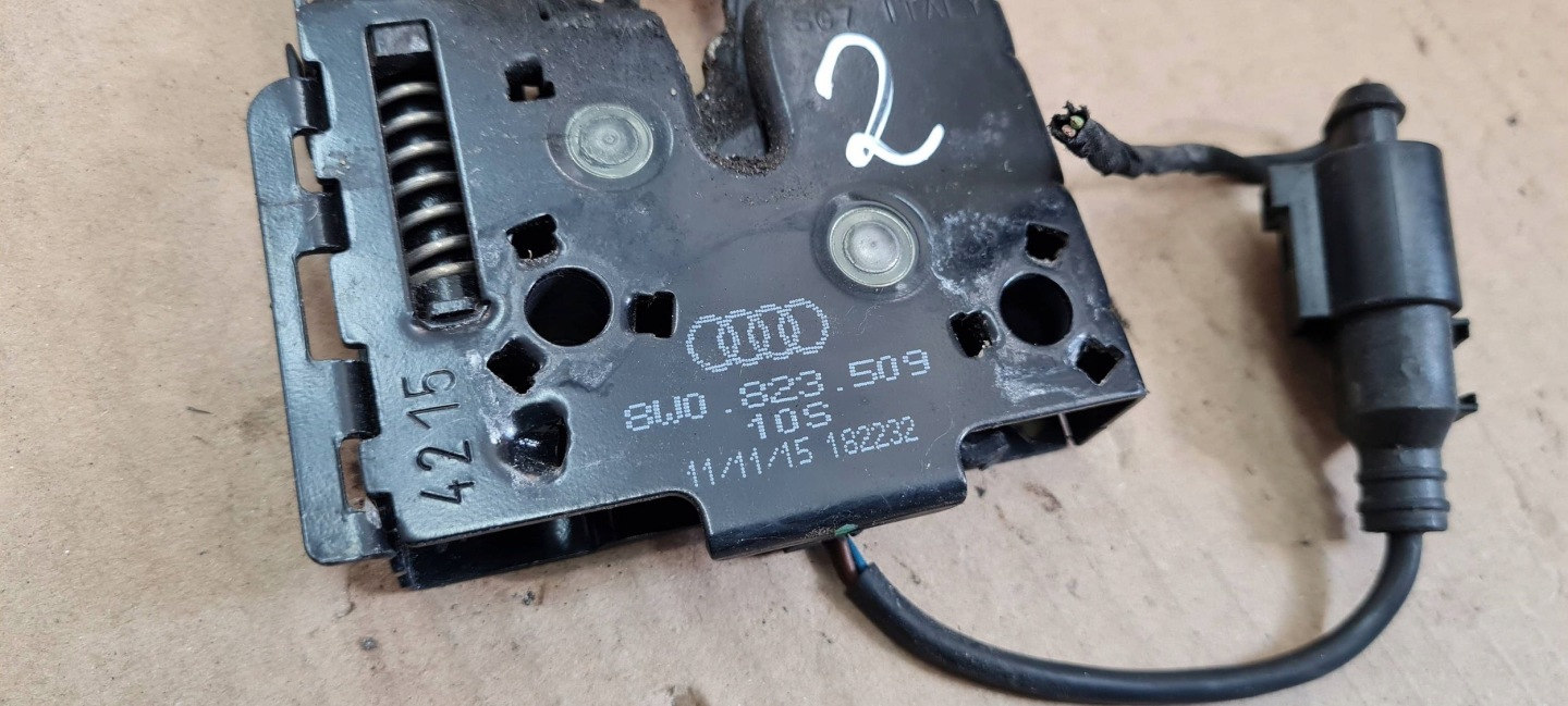 A4 B9 8W bonnet latch lock front 8W0823509 A5 8W
