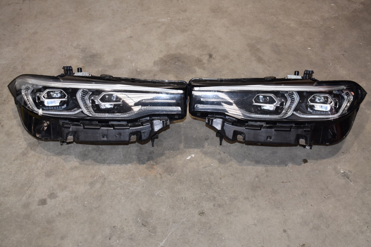 IDEALNE lights front front KPL. + MODULY BMW G07 X7 EUROPA 1