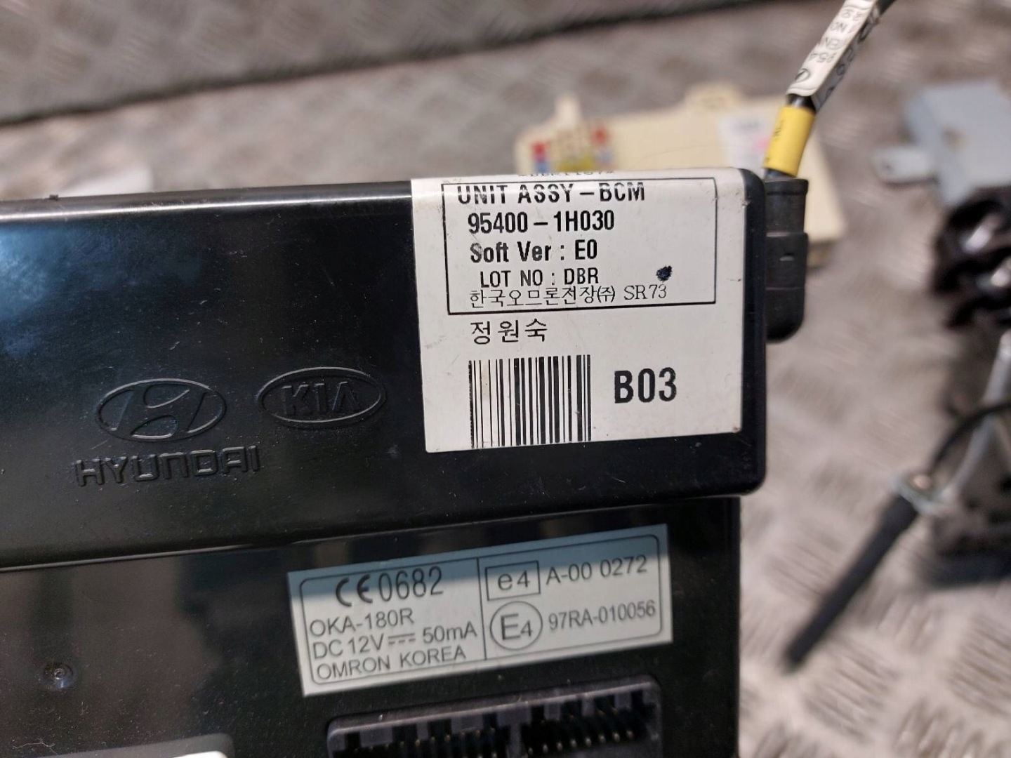 running board STARTOWY dials STERONIK KIA PROCEED and 1.6 CRDI 39103-2A716