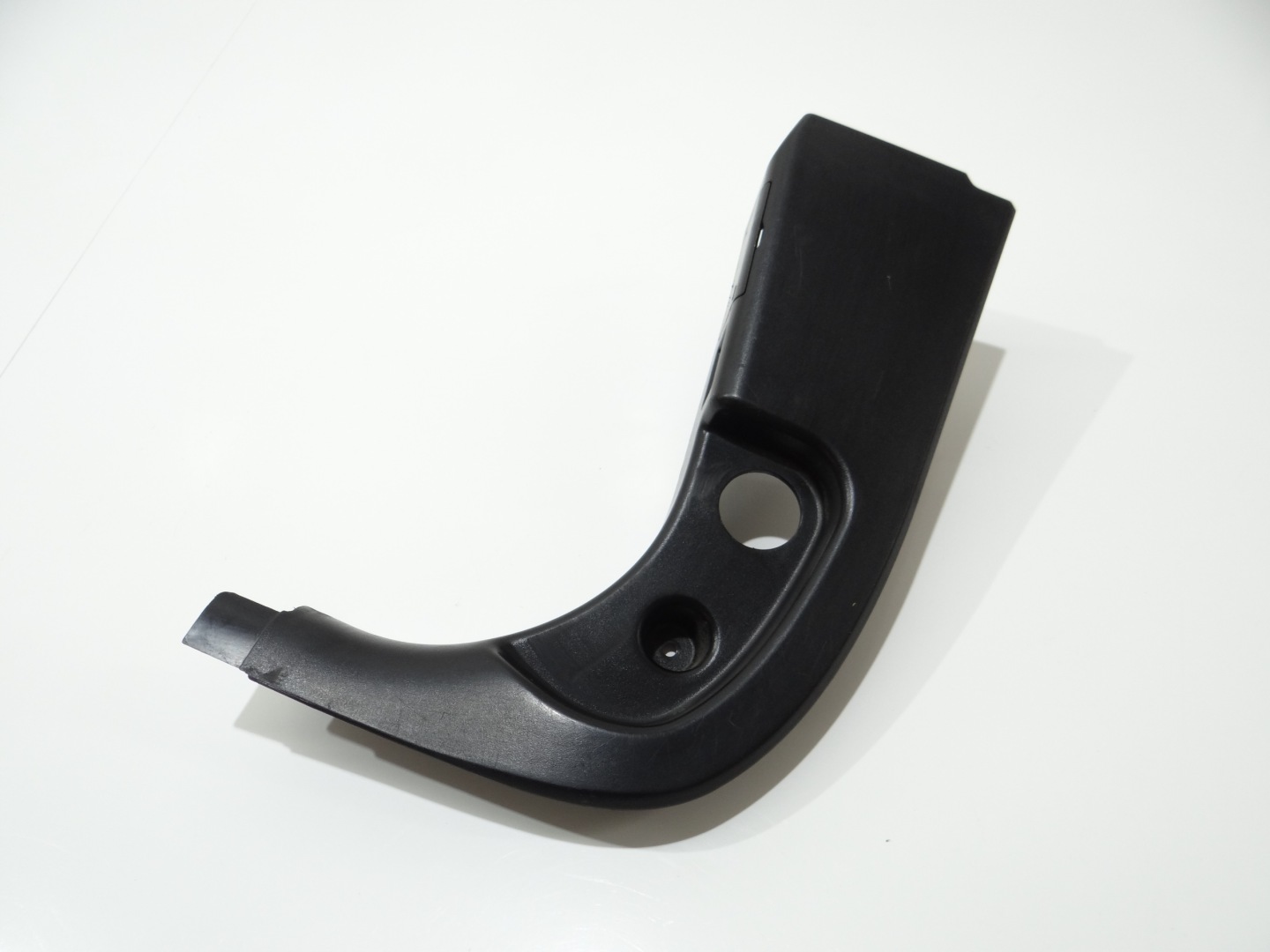 kryt SLUPKA PRAHU levá BMW 5 E60 E61 EU 7025029 (16392625) EU