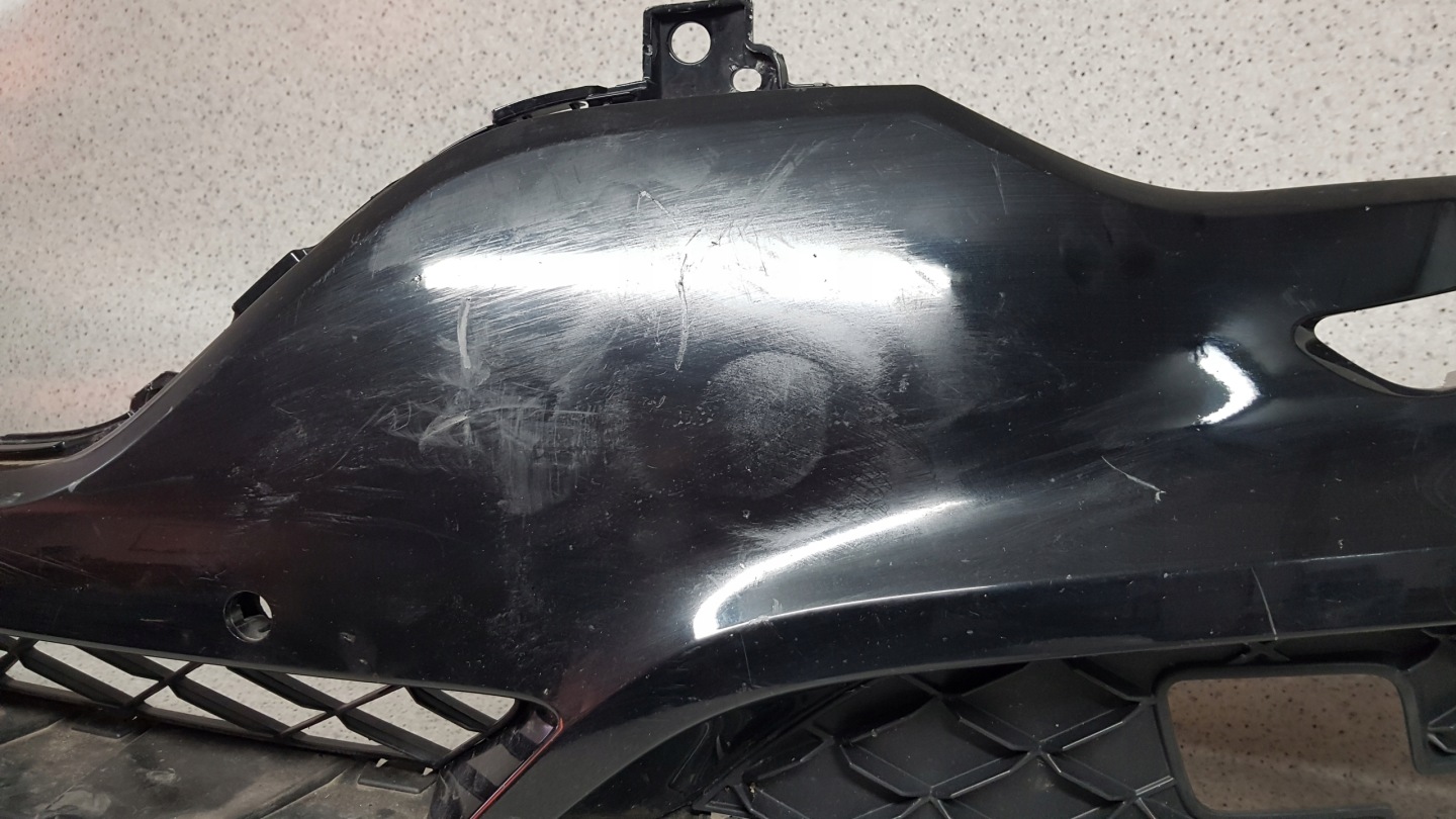 RENAULT MEGANE 4 IV RS 2017 - bumper front 8956