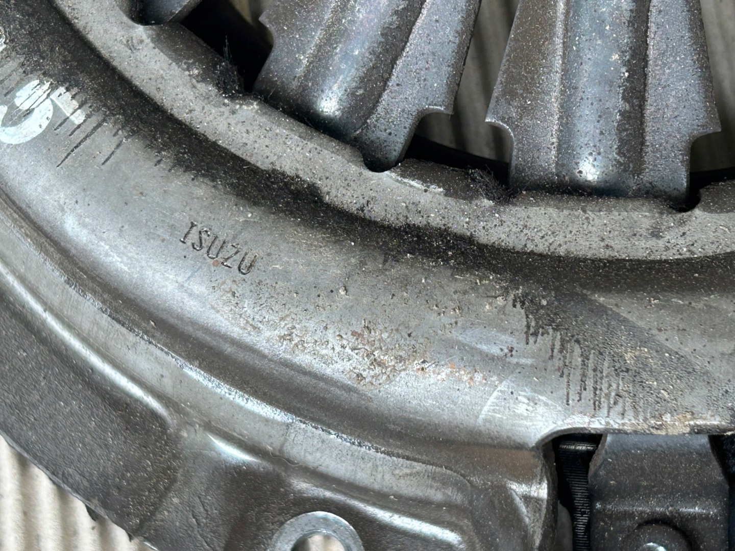 ISUZU D-MAX II 2,5 D de pression Embrayage Disque