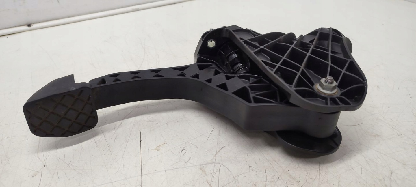 Pedal prijenos kvačila VW Golf plus 1,4 TSI