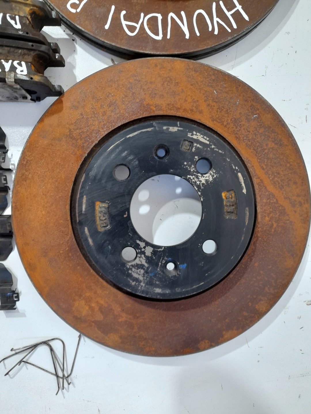 discs brake plates HYUNDAI BAYON (T6)