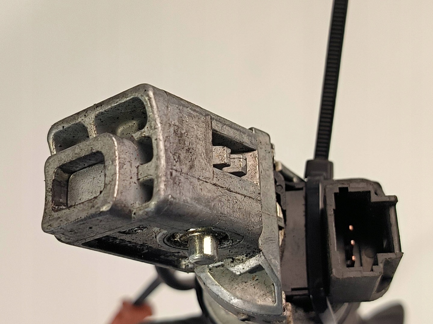 ignition N0502073 PEUGEOT 407