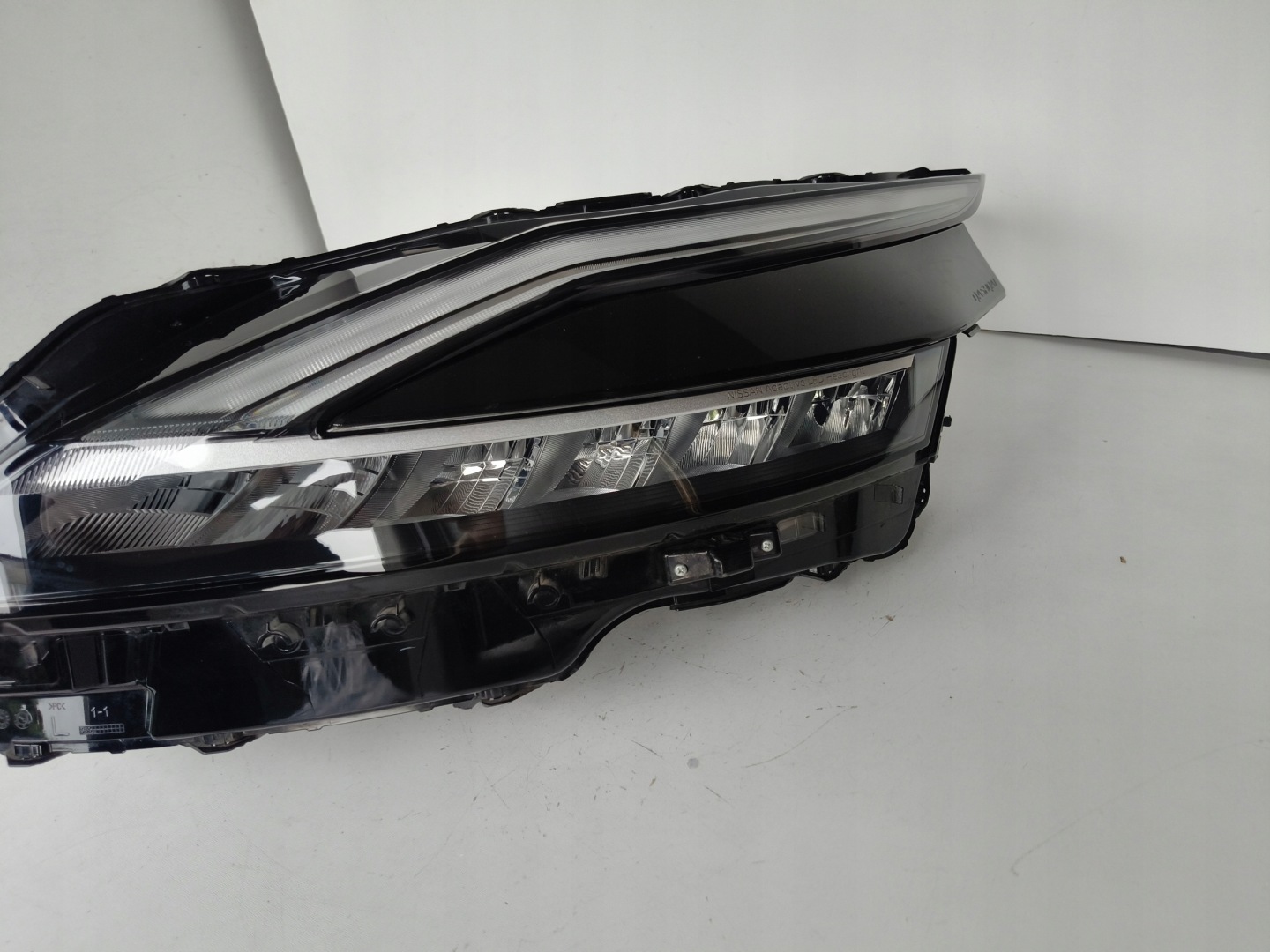 light left REFLEKTOR NISSAN QASHQAI III 20- FULL LED ADAPTIVE