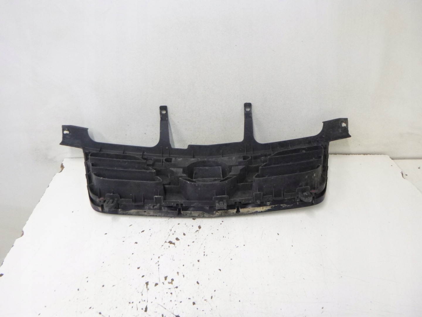 grill grille Nissan Xtrail T30 2003r.