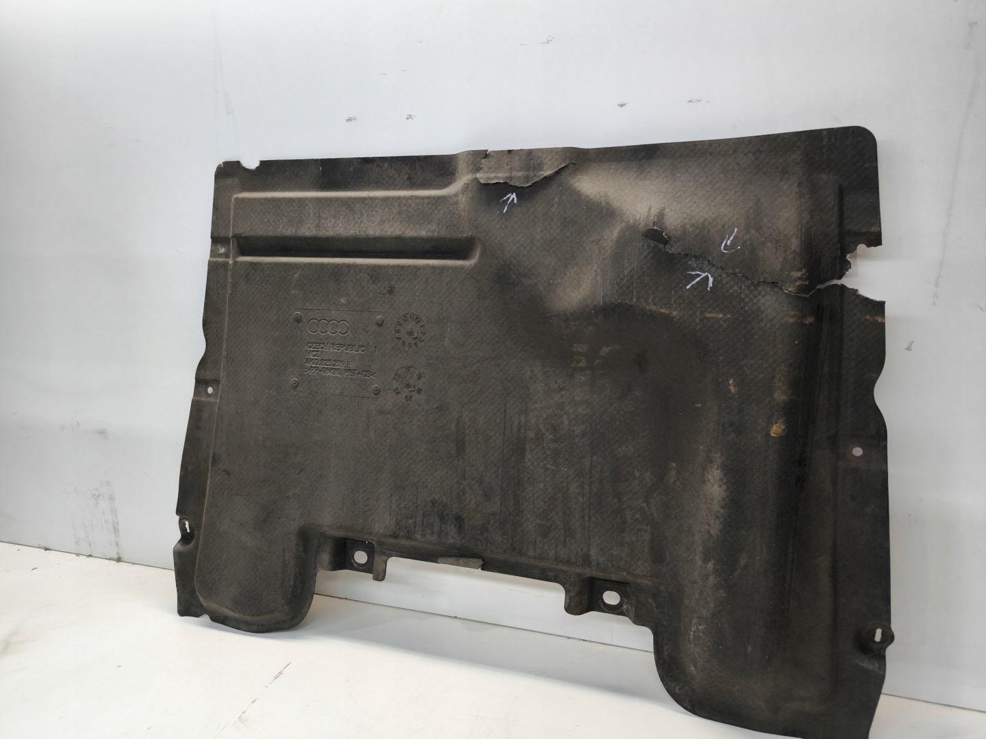 BLENDE ABDECKUNG ABDECKUNG UNTERFAHRSCHUTZ AUDI A6 C8 A7 C8 4K0825209E ORIGINAL !!!