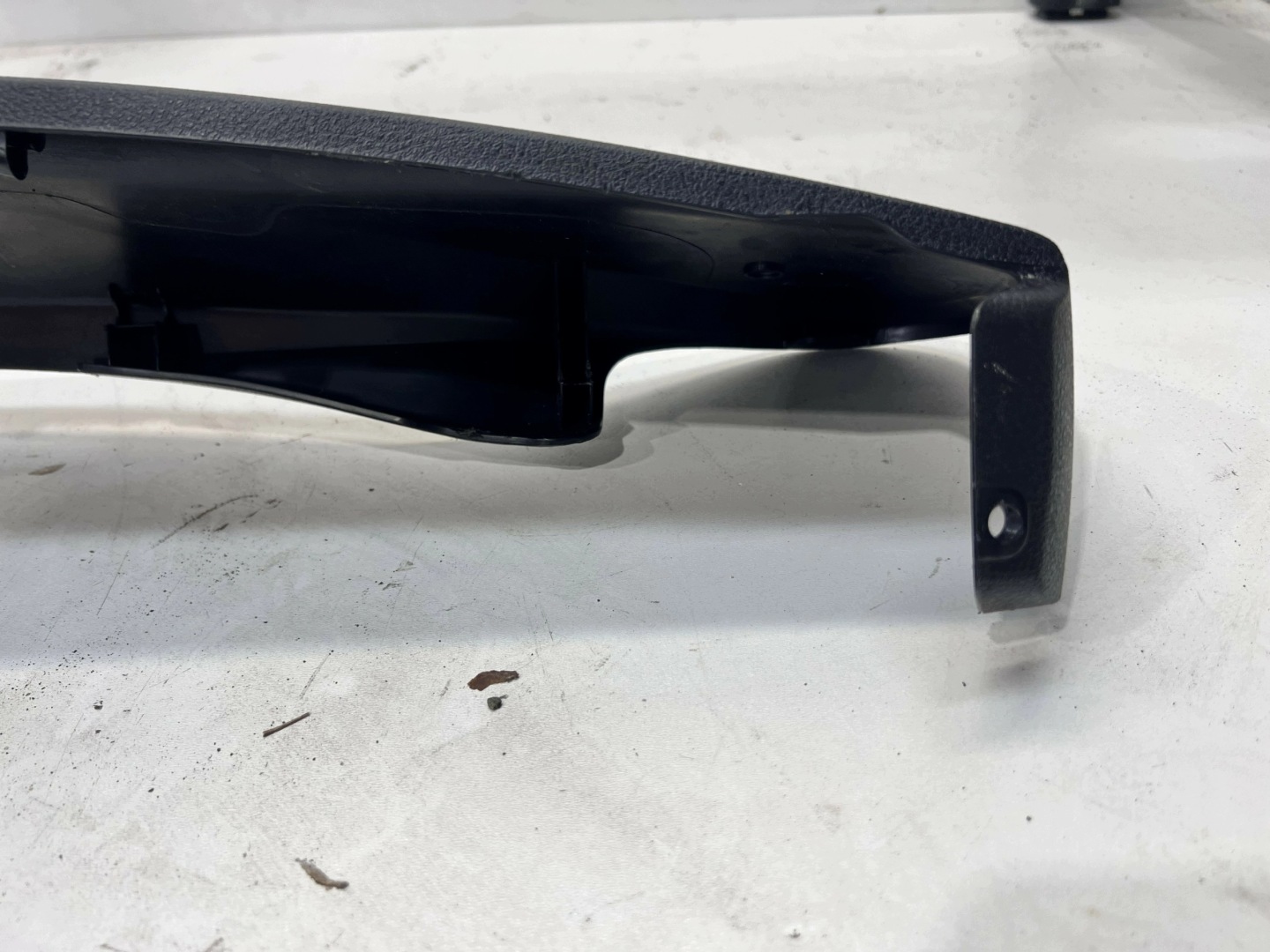 cover spoiler seat left AUDI A4 A6 8T0881325L