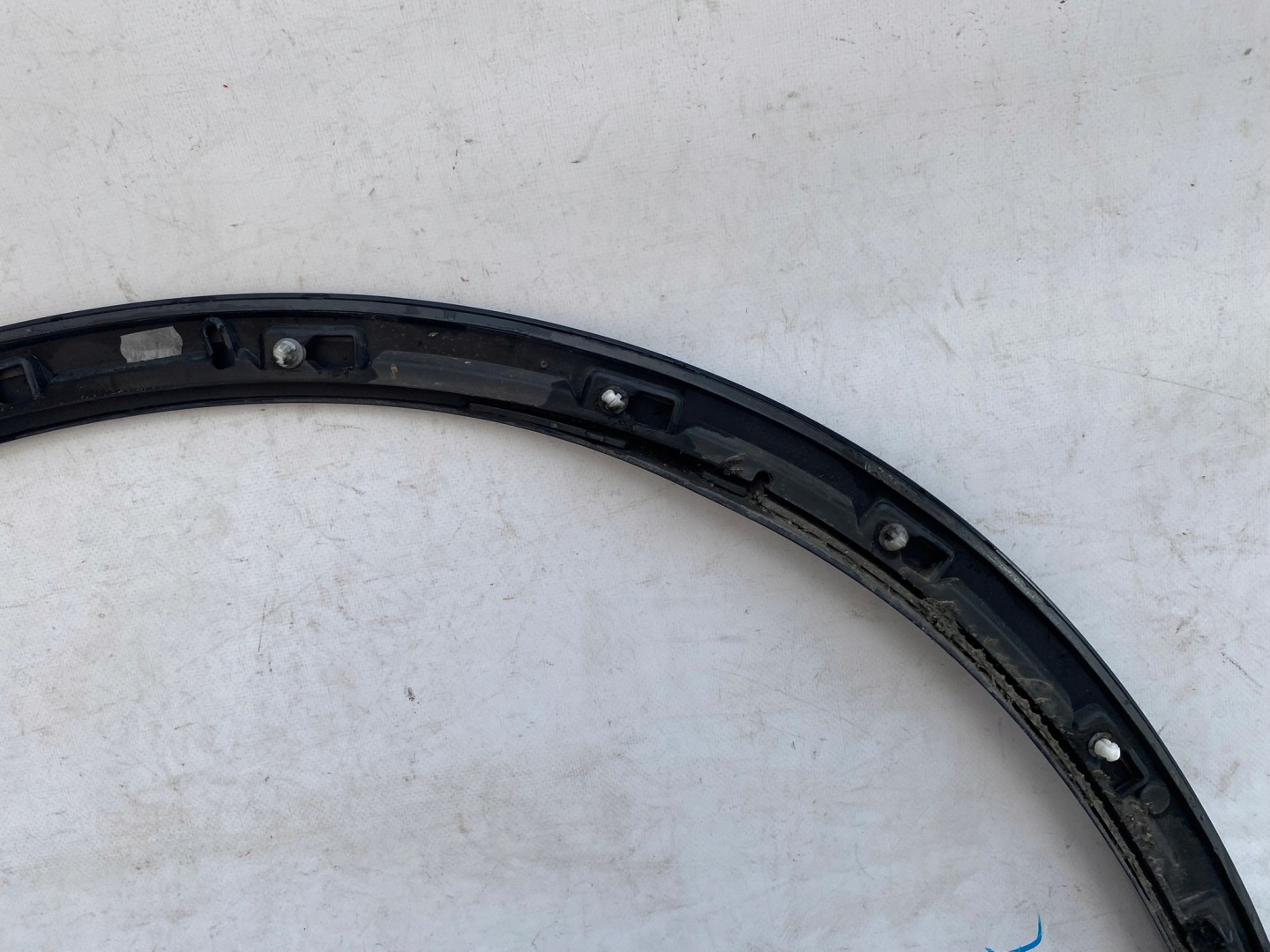 AUDI Q7 II moulding cap of a fender right front front 7232-5000
