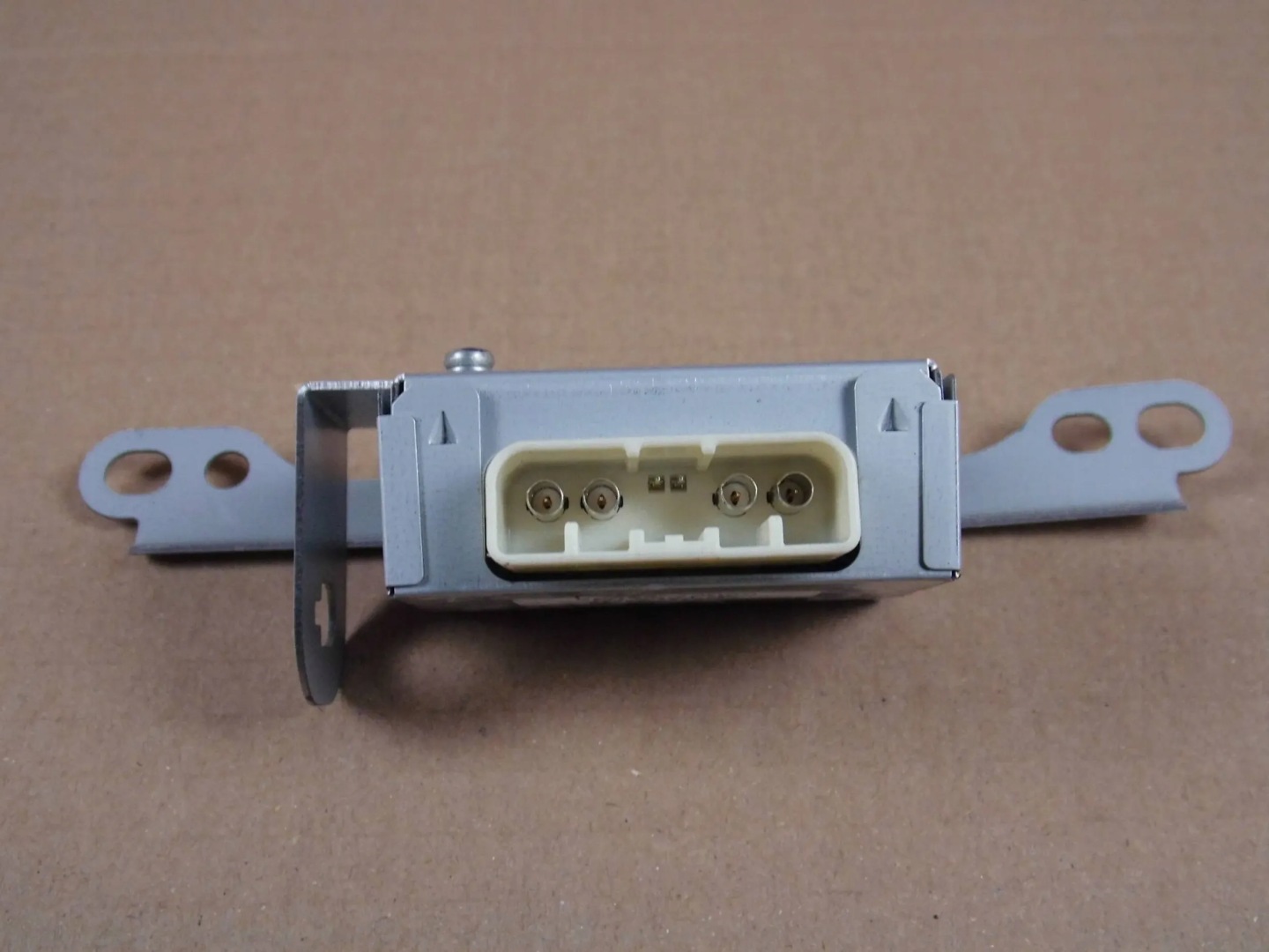 Toyota RAV4 V module control unit amplifier anteny 86681-42030