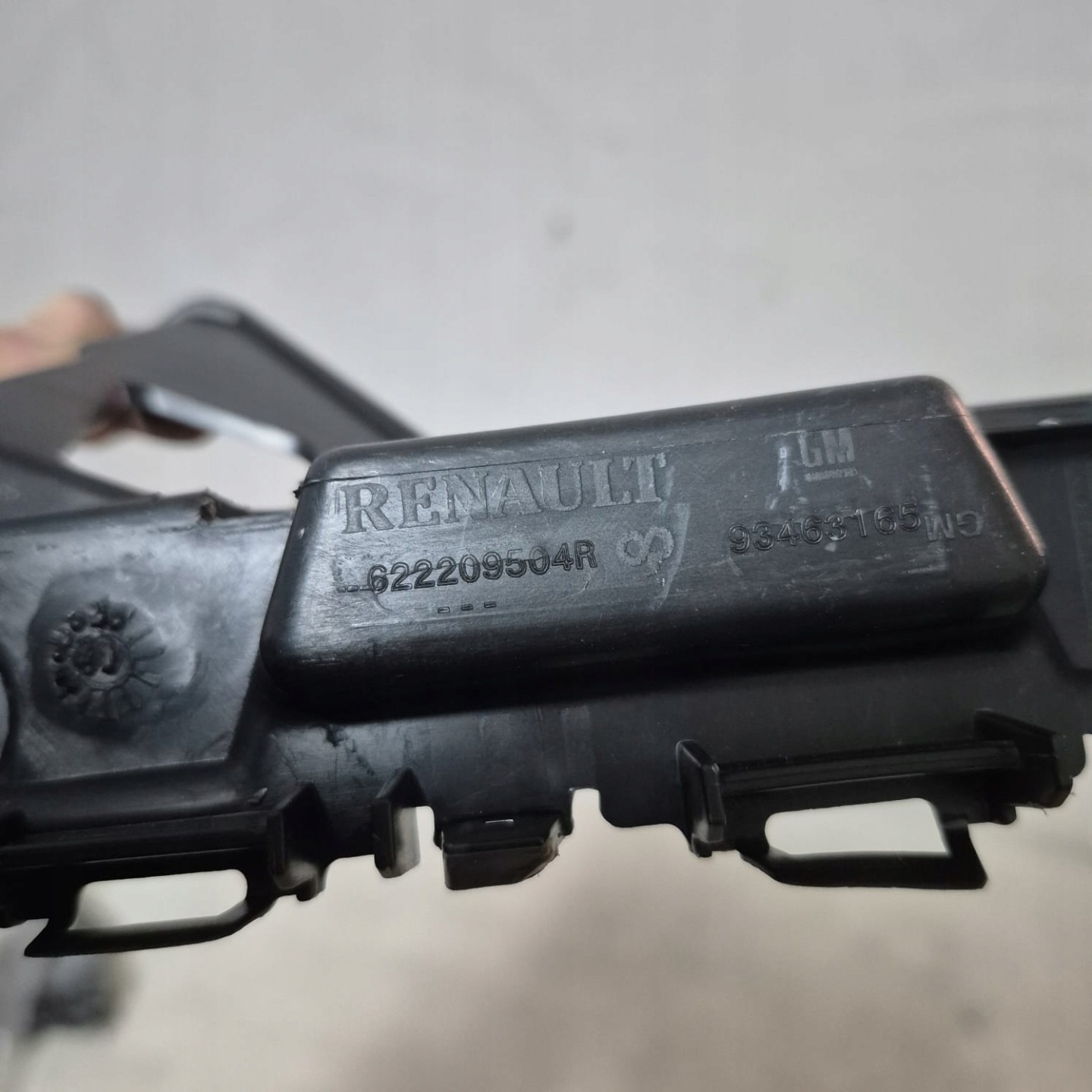 RENAULT TRAFFIC III 3 VIVARO B 14r -> Support Support plaque Pare choc Droite Avant