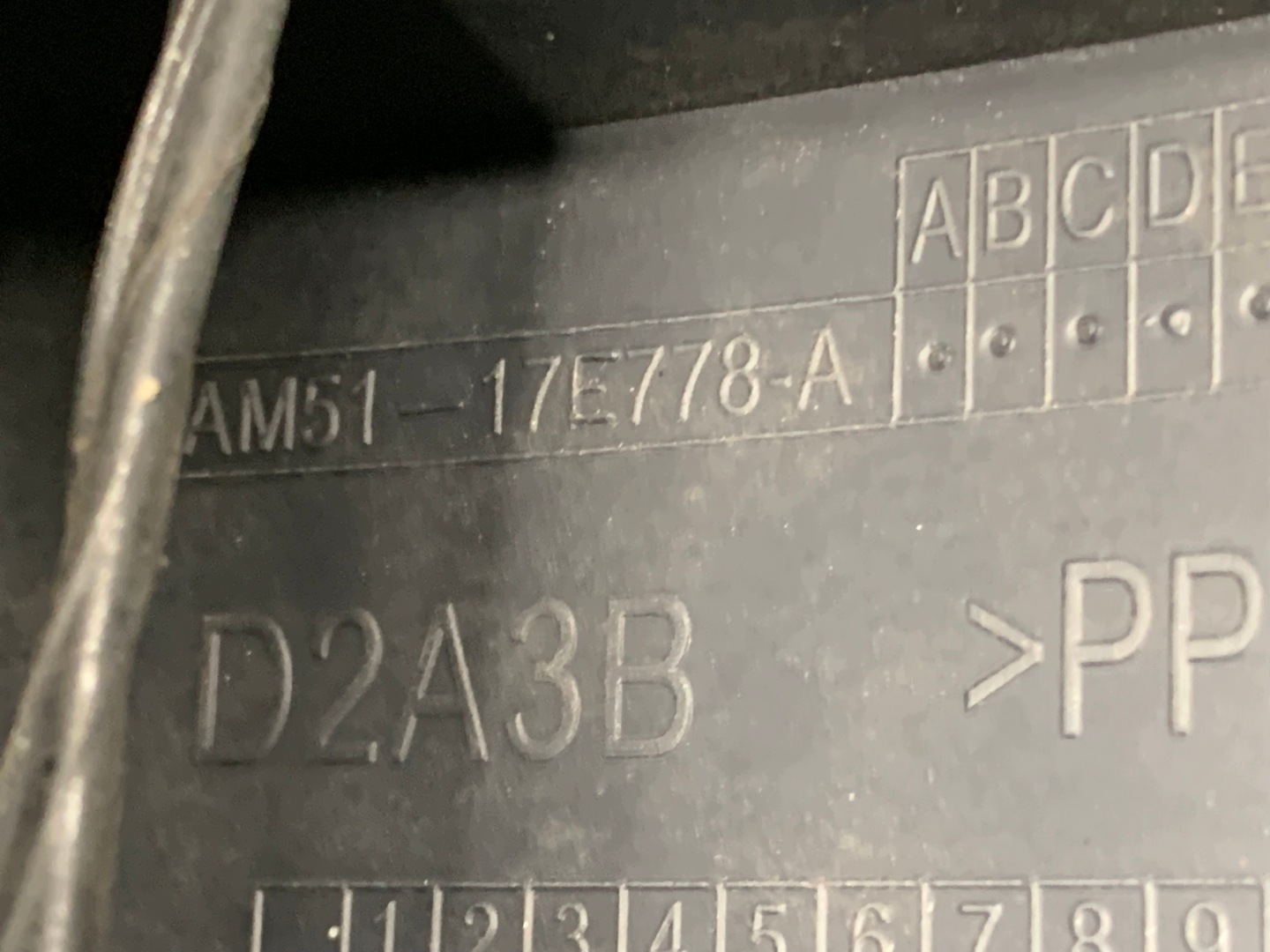 příčka nárazníku stěny předního předek FORD C-MAX MK3 AM5117E778A