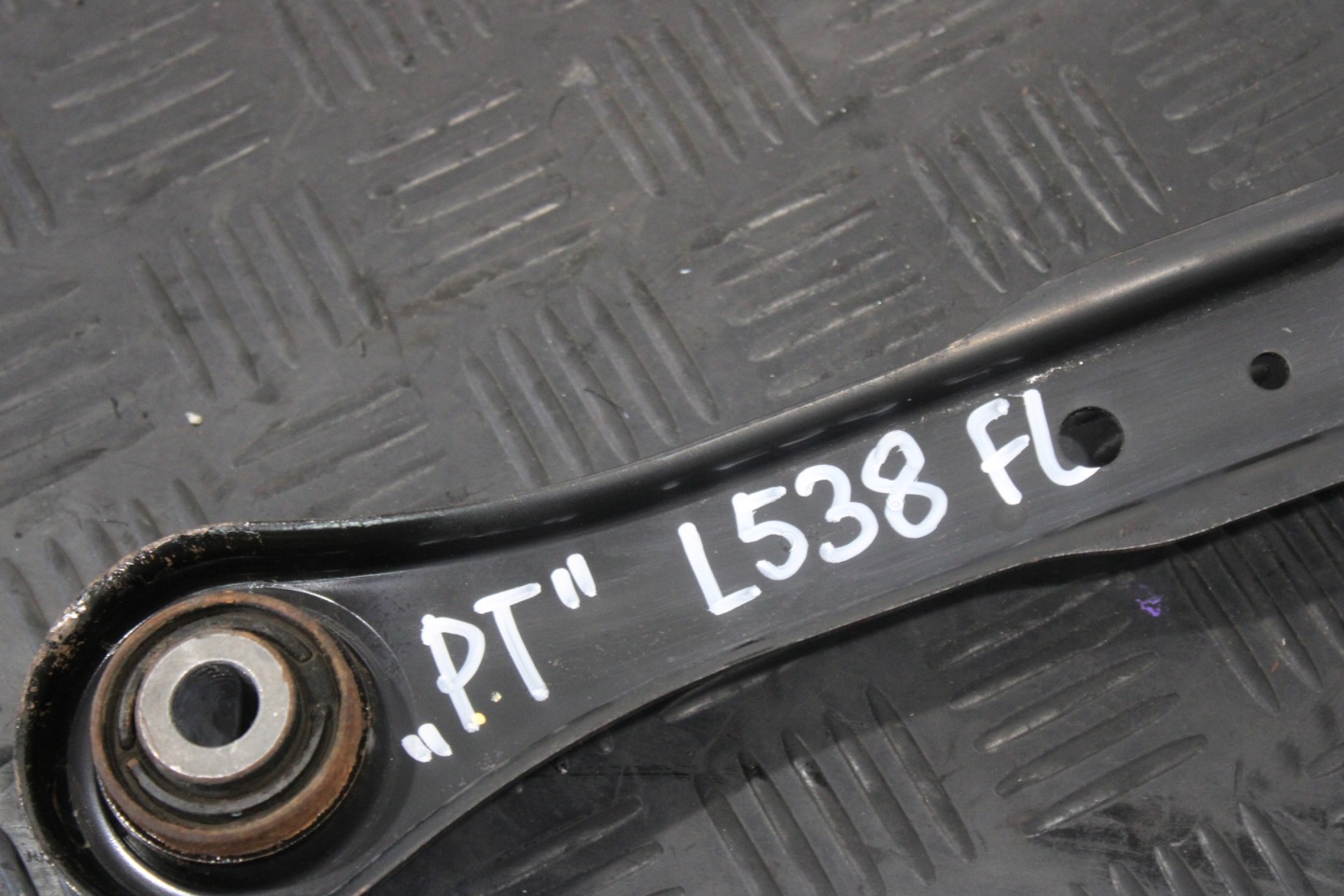 Querlenker rechts heck EVOQUE LIFT L538 5A994-L2L7A