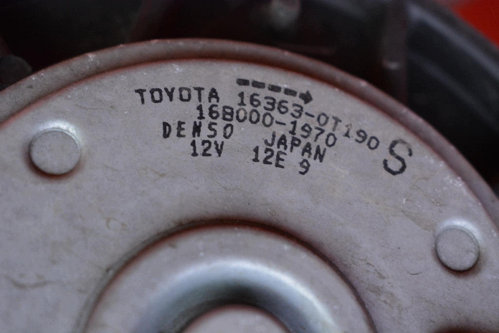 lüfter TOYOTA COROLLA E21 1.8 HYBRID 98 KM 18-25