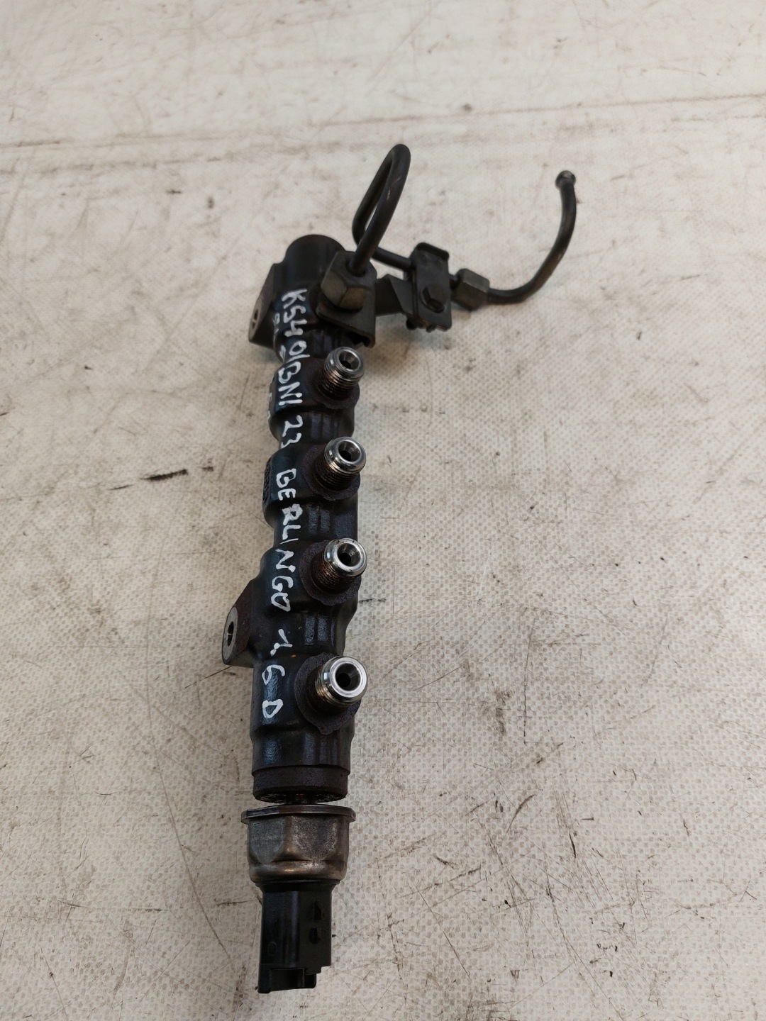 Rampe injection CITROEN BERLINGO et 1.6HDI