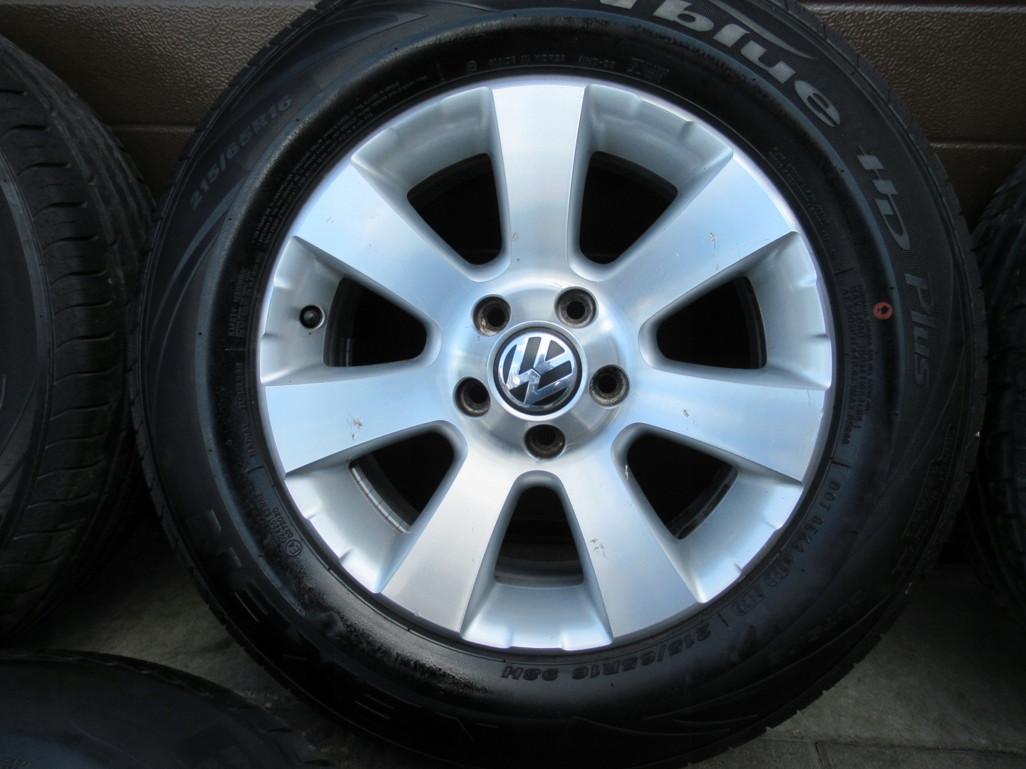 disc 5X112 16 5N0601025A VW TIGUAN 5N