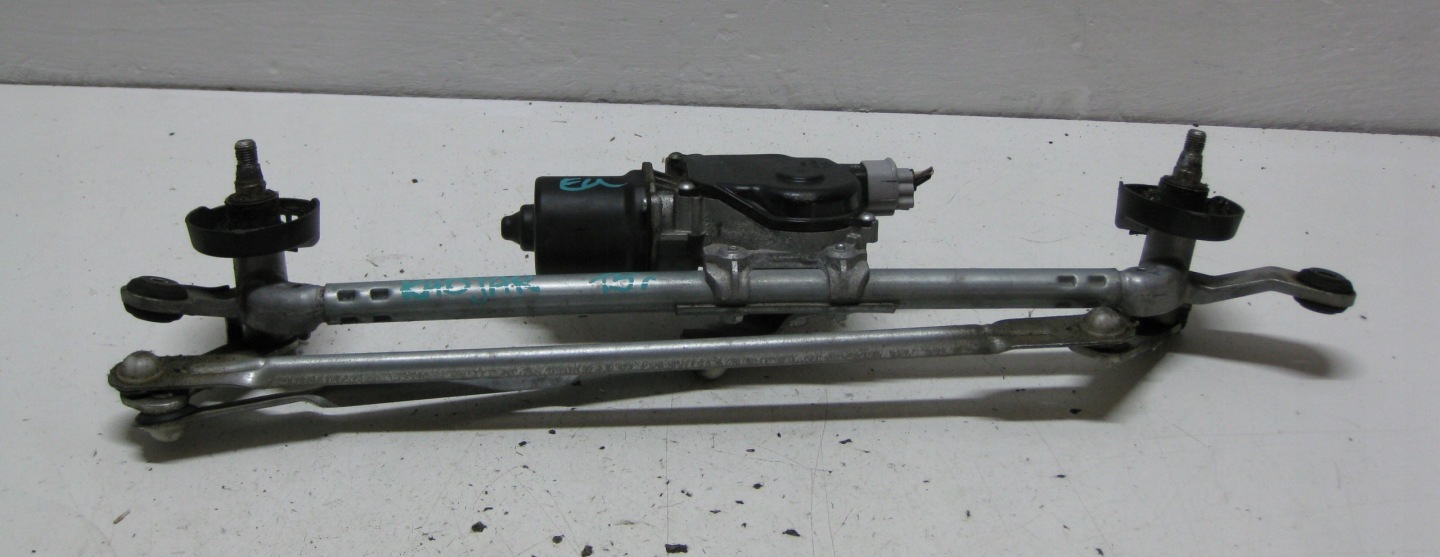 RENAULT KADJAR 1.6 DCI 15R wiper mechanism front