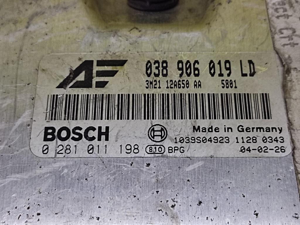 FORD GALAXY MK1 control unit of the engine 0281011198