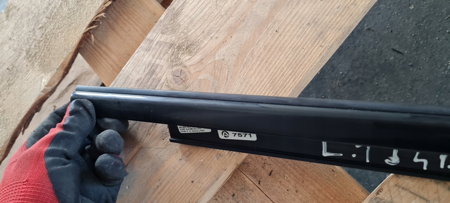 S4 B8 LIFT A4 moulding dust left left rear part BLACK PIANO 8K0853763L