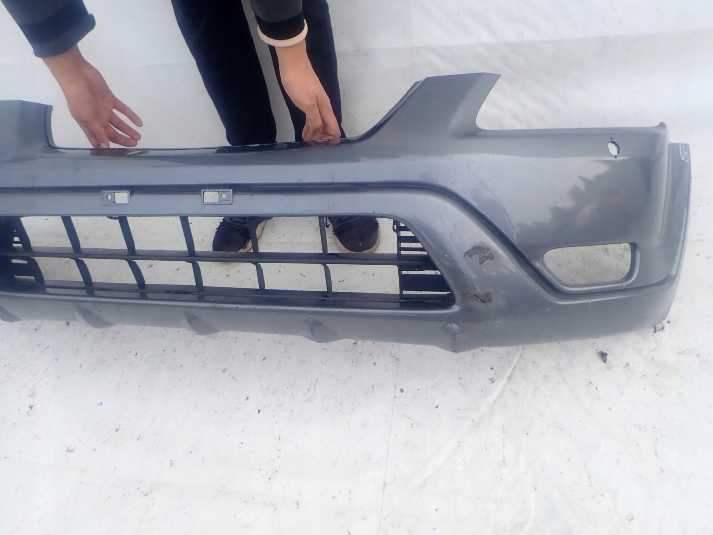 HONDA CR-V CRV 01-04 bumper front front washer