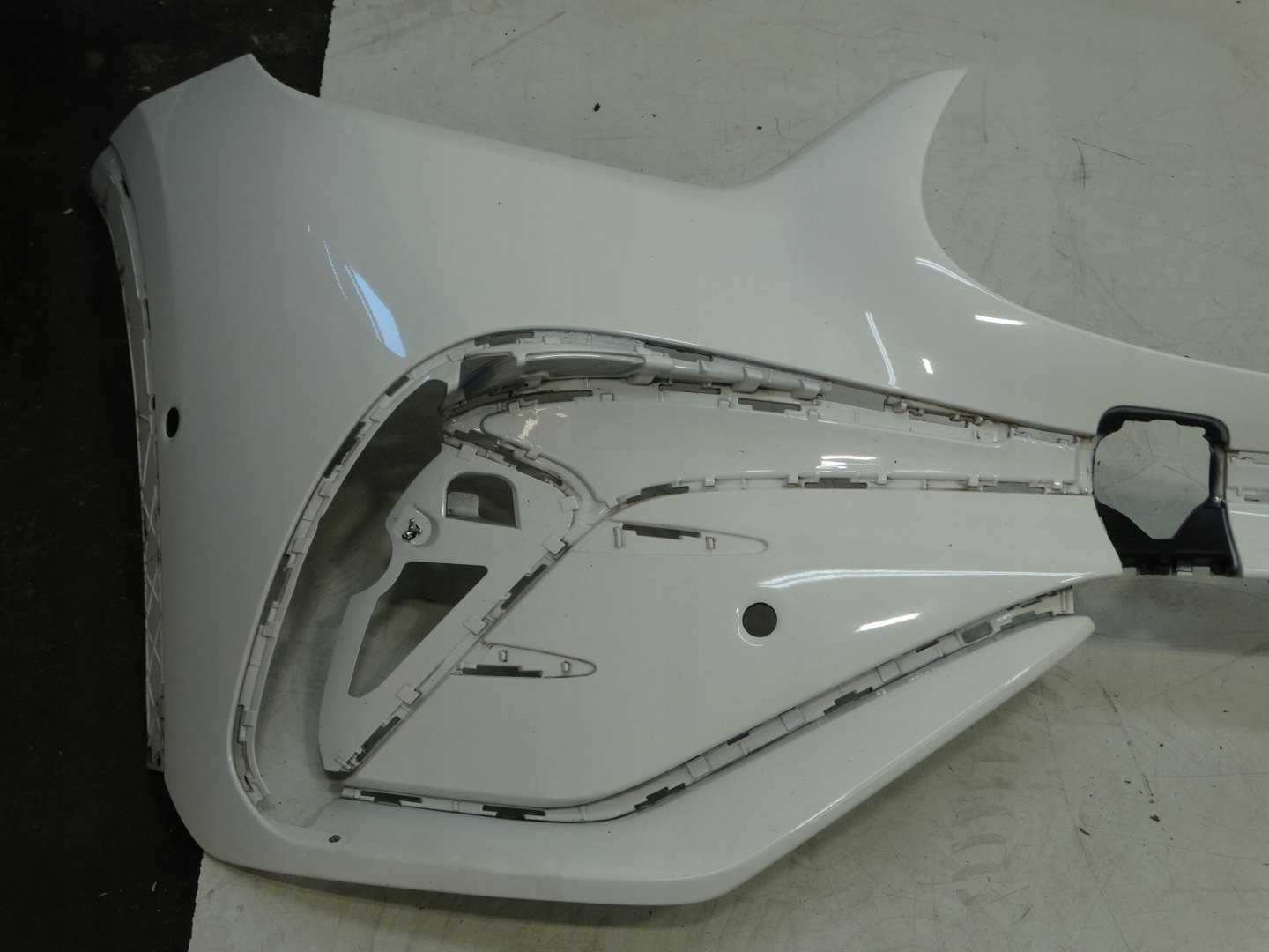 front bumper front MERCEDES-BENZ GLC X254 AMG A2548851501